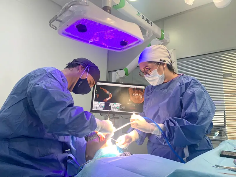 cirugia-guiada-implantes-xguide-2
